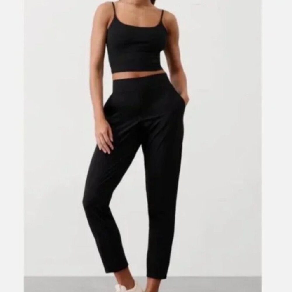 Athleta Brooklyn Mid Rise Ankle Pants 6 Black Casual Workout Gym‎ Walking Train